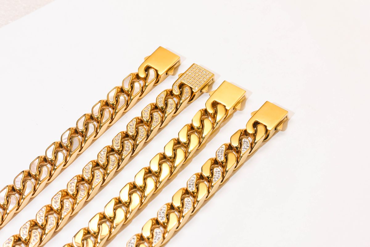 Torsade Cable Bracelet - Image 4