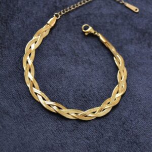 Torsade Cable Bracelet